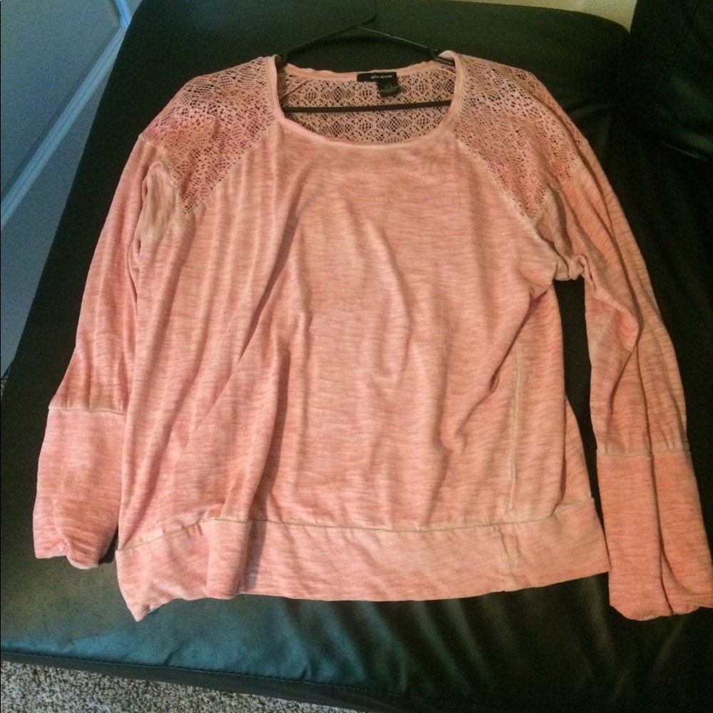 pink 3/4 sleeve cute shirt